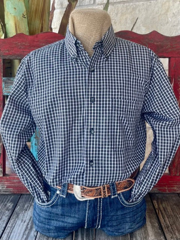 Men's Wrangler Long Sleeve in black and white, crafted from 55% Cotton and 45% Polyester for breathability and comfort with Single Chest Pocket for practicality and style - 112356526WB. Available at Blair's Western Wear, Marble Falls, TX.