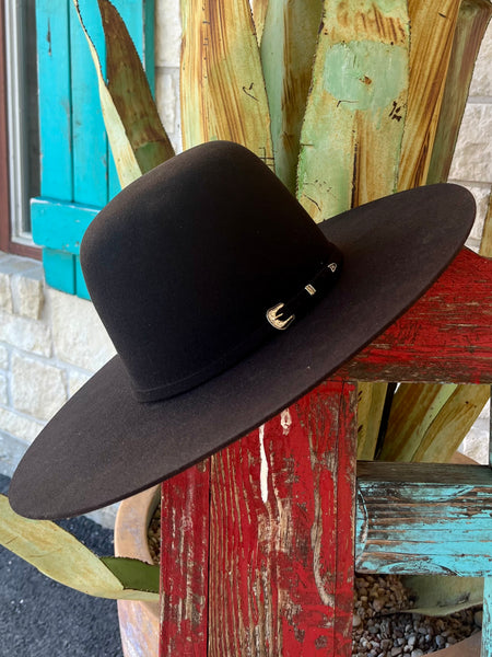 Men's Serratelli Cowboy Hat in mink, made from luxurious 4X mink felt with an elegant dark chocolate band and tasteful Serratelli buckle - BLA400. Available at Blair's Western Wear, Marble Falls, TX.